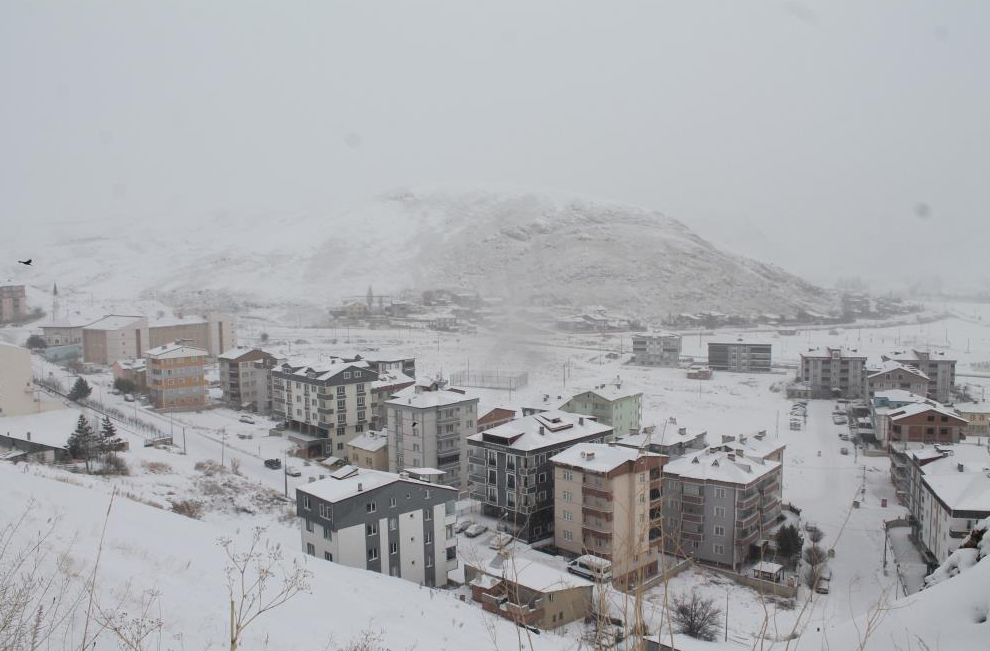 Kar, çığ, zirai don ve rüzgar uyarısı yapıldı