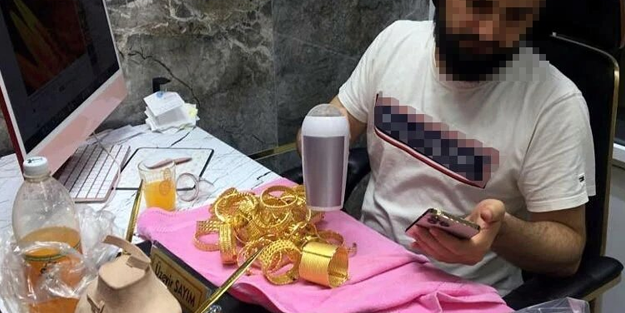 'Kar edeceksiniz' yalanıyla 80 kilo altın topladılar! 2 hırsız kuyumcu tutuklandı
