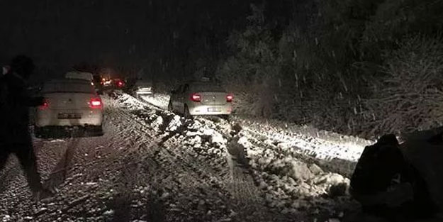 Kar etkisini gösterdi! Karayolu kapandı