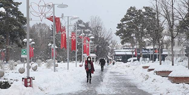 Kar geri geliyor! Meteoroloji'den 10 il için sarı alarm uyarısı