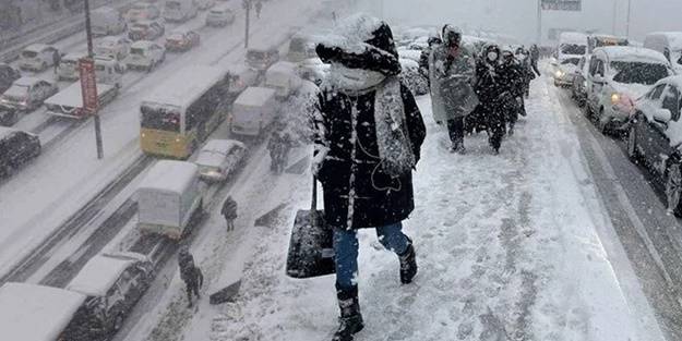 Kar İstanbul'u ne zaman terk edecek? Meteoroloji duyurdu