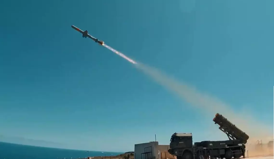 Kara Atmaca binlerce kilometre öte vurdu