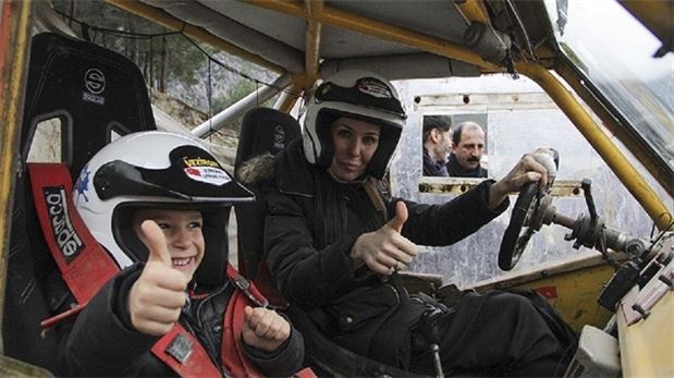 Karaaslan, off-road aracı kullandı