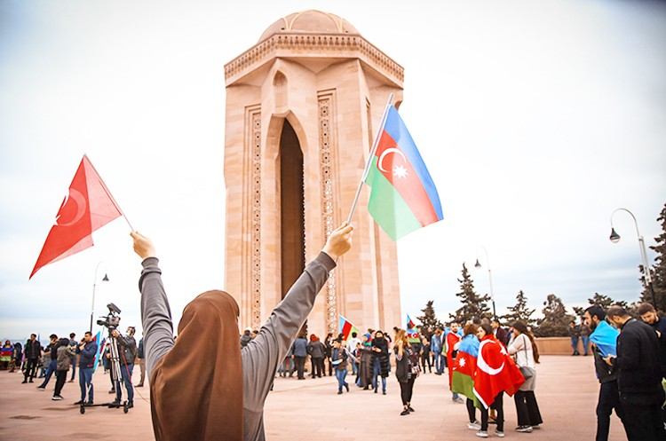 Karabağ Zaferi’nin üzerinden 3 yıl geçti... Hâlâ anlamayanlar bu resme iyi baksın: SİHA’lar yoğun şekilde kullanılmıştı: ‘Azerbaycan yalnız değildir’