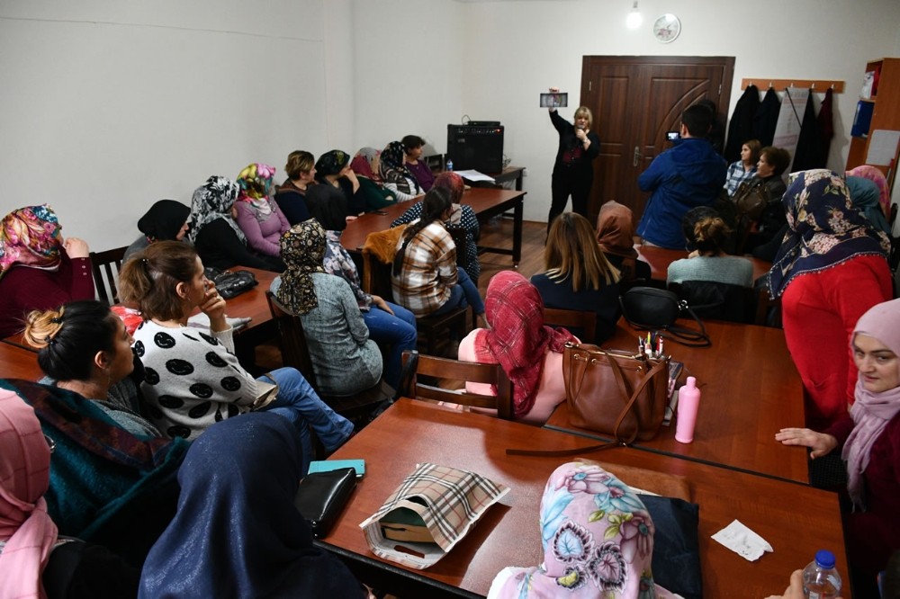 Karabük Belediyesi’nden seminer 