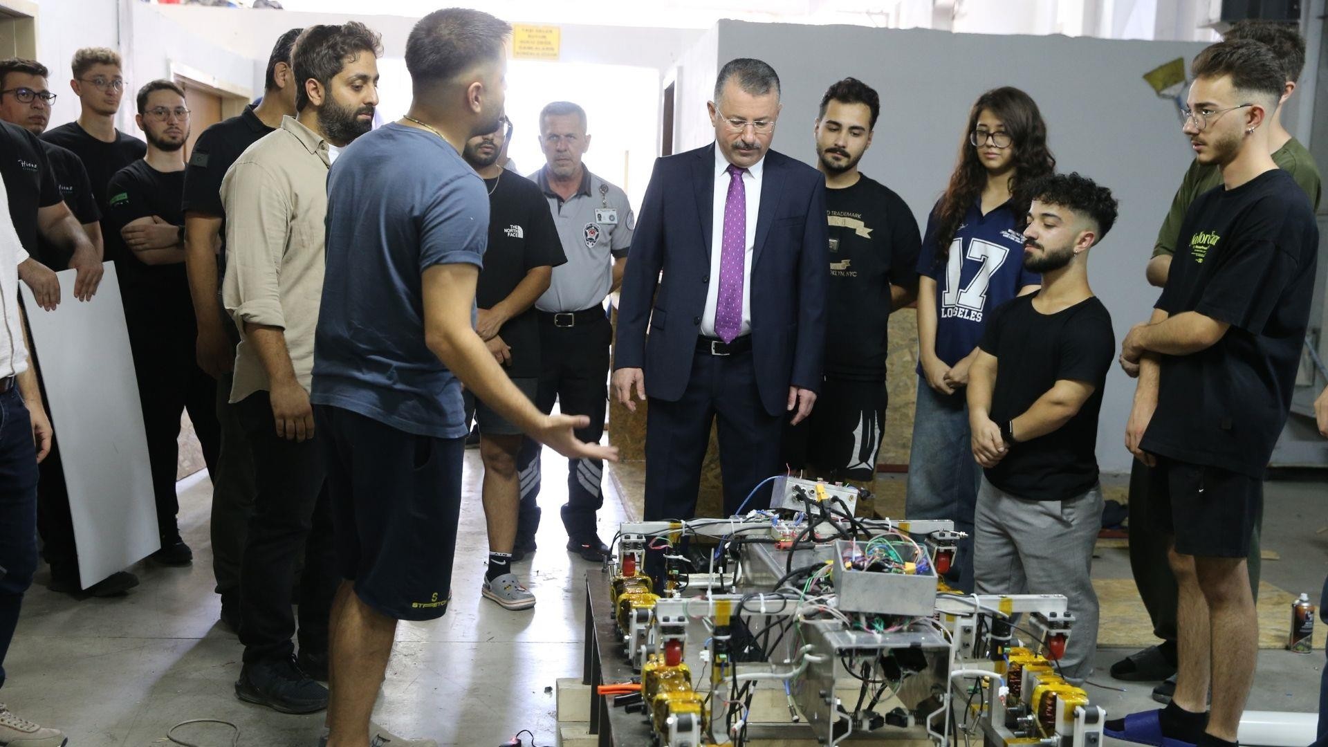 Karabük Üniversitesi Öğrencileri 7 Takımla TEKNOFEST Finallerinde