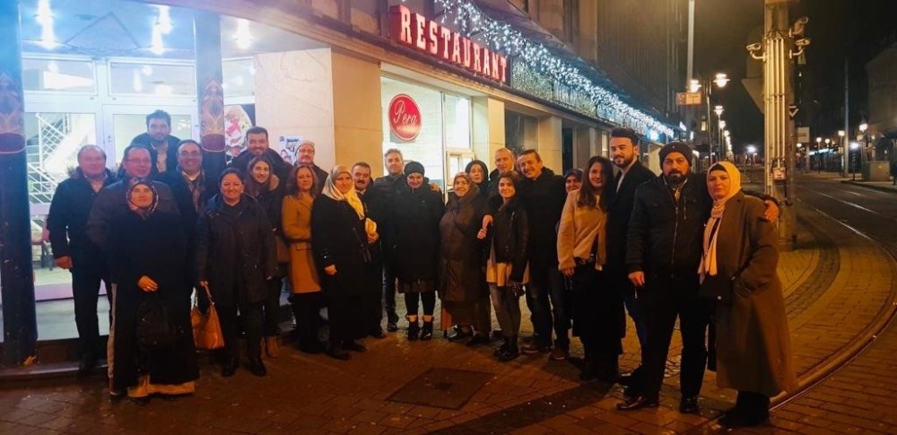 Karabüklü Gurbetçiler yılsonu yemeğinde buluştu 