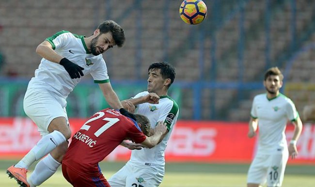 Karabükspor 3 puanı tek golle aldı!