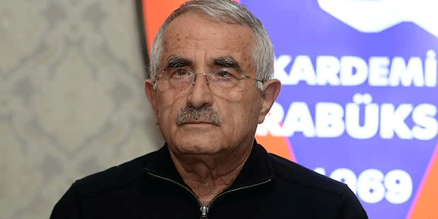 Karabükspor'da deprem! Başkan ve yöneticiler...