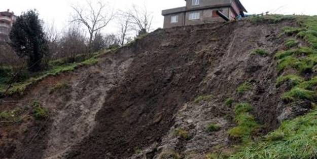 Karabük'te alarm! 7 ev boşaltıldı