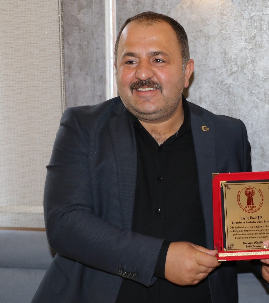 Karabük’te berber ve kuaförler hünerlerini sergileyecek 