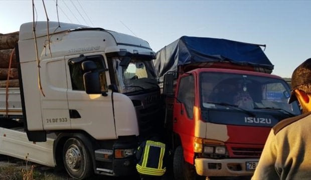 Karabük’te feci kaza: 17 kişi yaralı