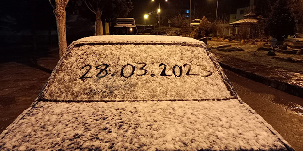 Karabük'te kar sürprizi! Şehir beyaz örtüyle kaplandı