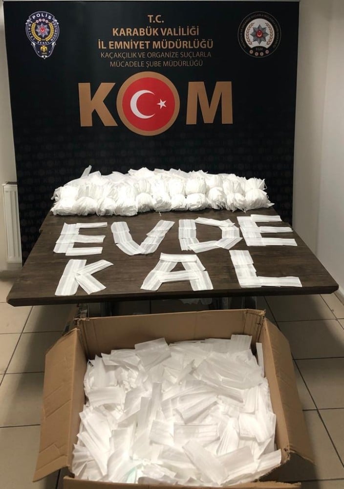 Karabük’te tıbbi malzeme üreten ve stoklayan 3 işletmeye operasyon 