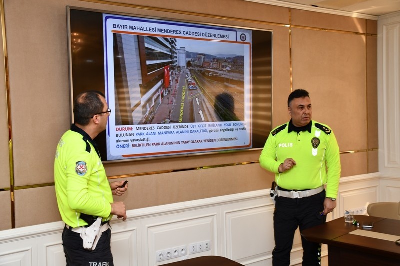 Karabük’teki trafik sorunu yanlış parklardan! 