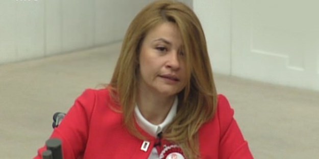 Engelli vekil yemine böyle başladı