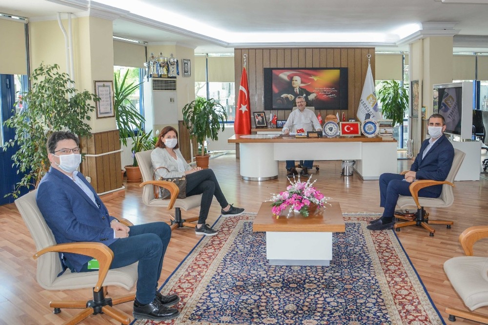 Karacabey yatırım yapacak sanayicilere yardımcı olamaya hazır 