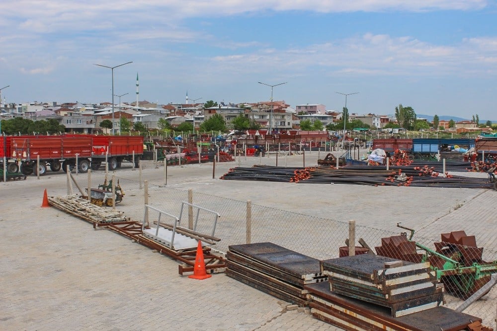 Karacabey’de yoğun ilgi gören tarım otoparkı yaygınlaşıyor 
