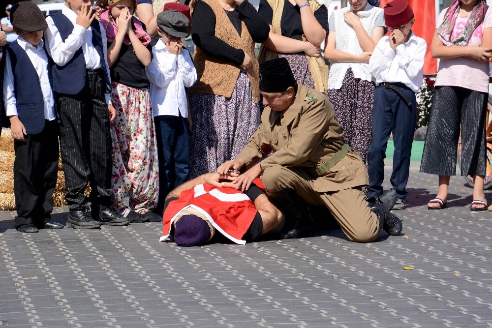 Karacabey’in düşman işgalinden kurtuluşunun 97. yılı törenlerle kutlandı 