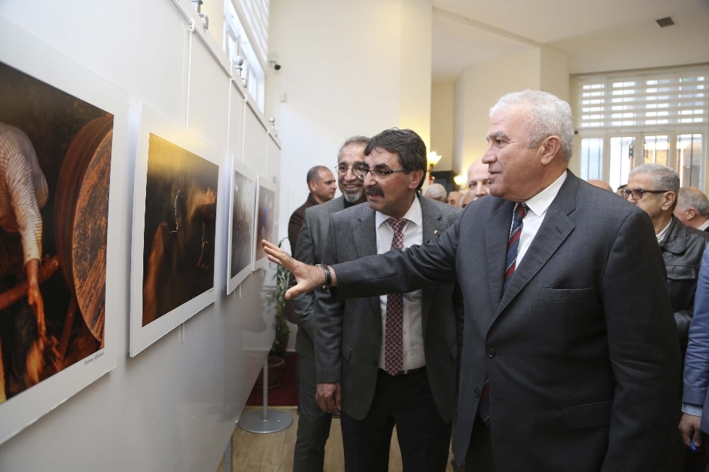 Karacasu’dan ’Yüzler’ sergisi sanatseverlerle buluştu 