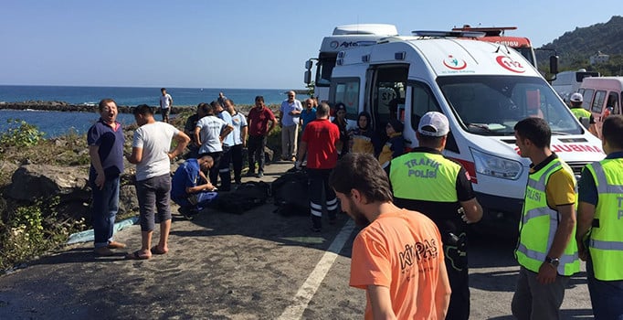 Karadeniz Sahil Yolu'nda korkunç kaza: 3 ölü, 1 yaralı
