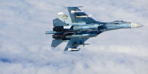 Karadeniz'de gerilim! Rusya savaş uçaklarını kaldırdı