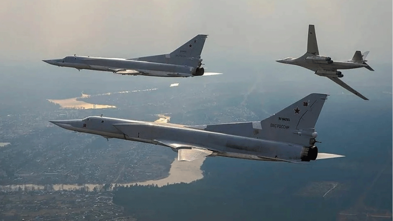 Karadeniz'de hareketlilik! Rus bombardıman uçakları harekete geçti