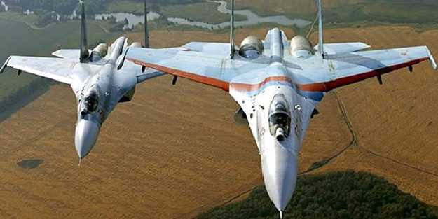 Karadeniz'de sıcak anlar! ABD uçağını engellendiler