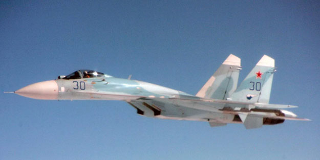 Karadeniz’de tehlikeli gerilim! Rusya savaş uçaklarını kaldırdı