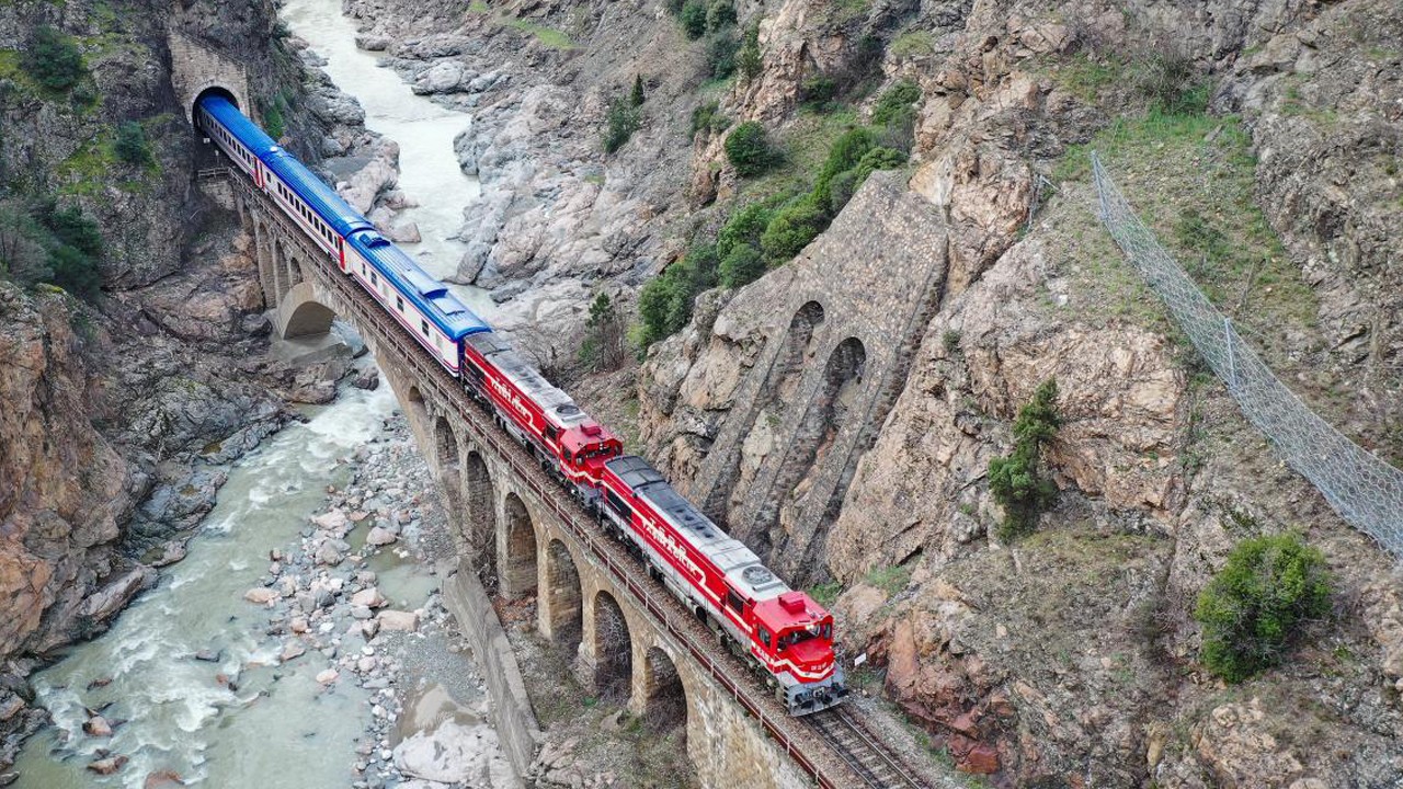 Karaelmas Ekspresi’nden 3 özel sonbahar seferi