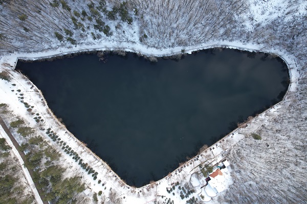 Karagöl'de kar manzarası