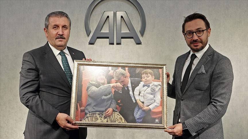 Karagöz’e ‘Hayırlı olsun’ ziyaret! Destici: AA ile gurur duyuyoruz