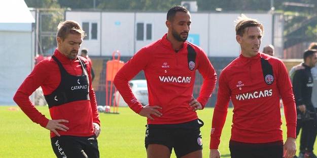 Karagümrük forması giyiyordu, futbolu bıraktı!