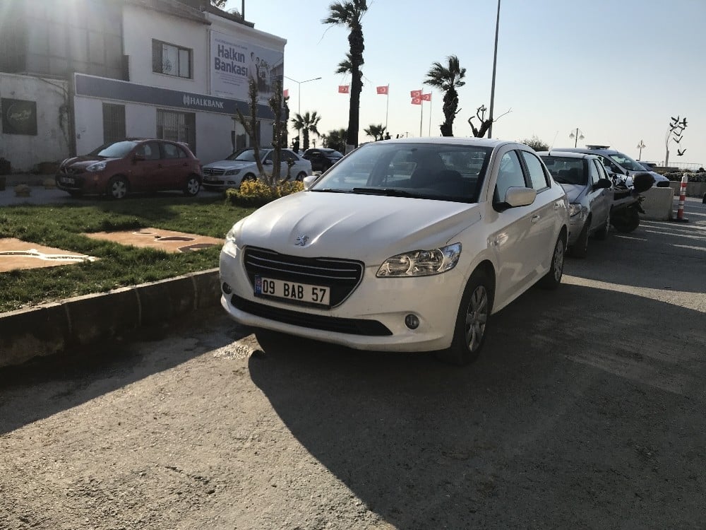 Karakoldan çıkmadan çalınan otomobili bulundu 