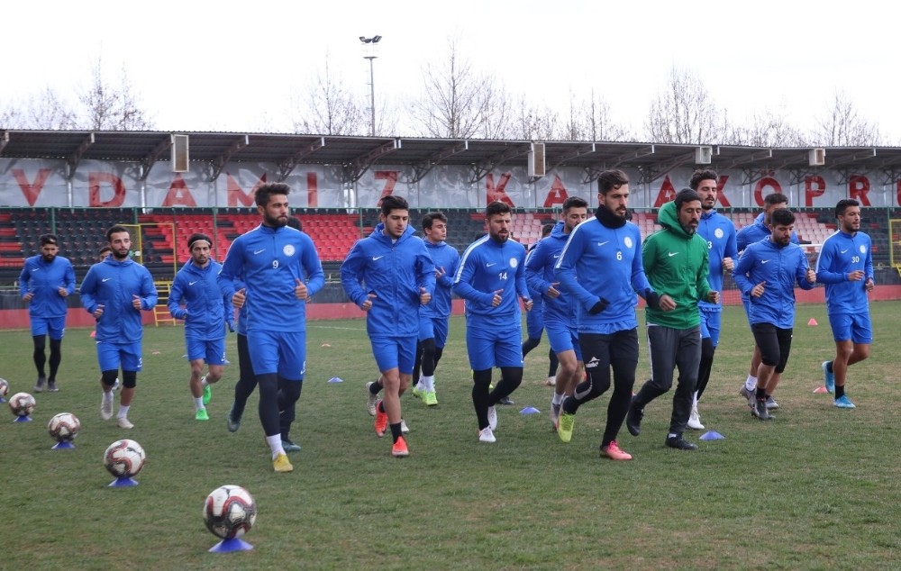 Karaköprü Belediyespor Tokatspor maçına hazırlanıyor 