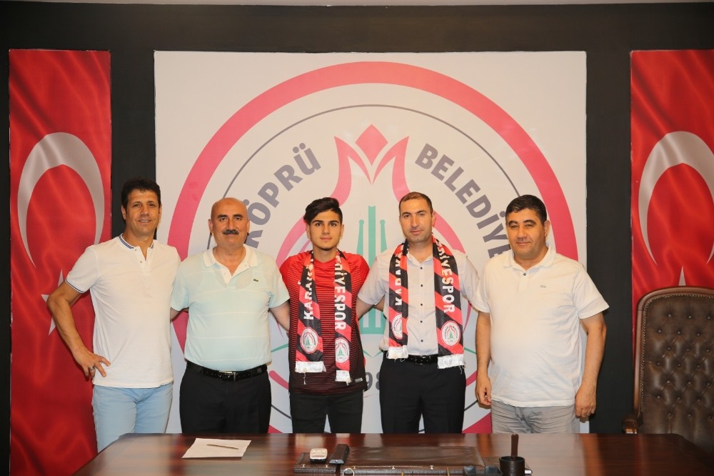 Karaköprü Belediyespor’dan iç transfer hamlesi 