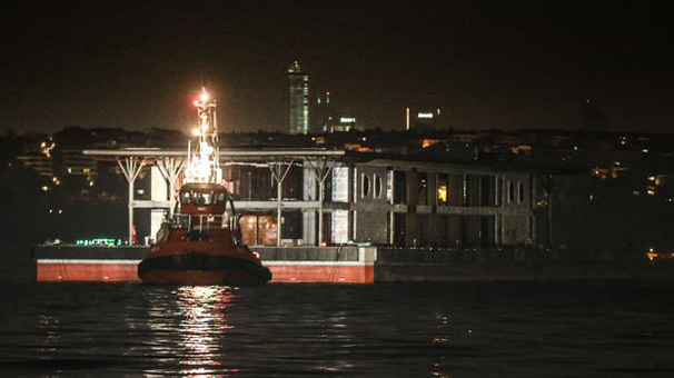 Karaköy'ün yeni iskelesi Haliç'e taşındı