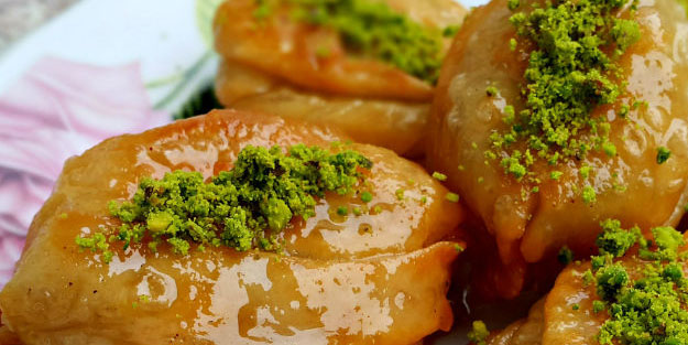 Karakuş tatlısı tarifi nasıl yapılır? Karakuş tatlısı nerenin tatlısı?