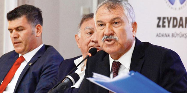 'Karalar' bağlayan Adana'da CHP kıyımı sürüyor!