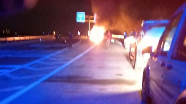 Karaman'da askeri araç devrilerek alev aldı: 3 asker yaralandı