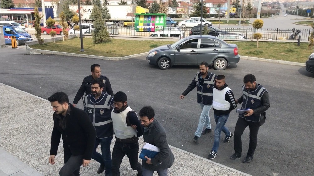 Karaman’da bıçaklama olayına karışan 2 şahsa tutuklama 