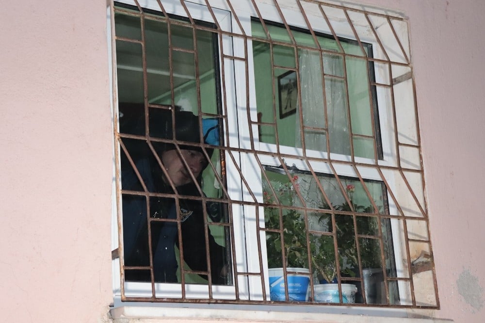 Karaman’da bir eve silahla ateş edildi: 1 yaralı 