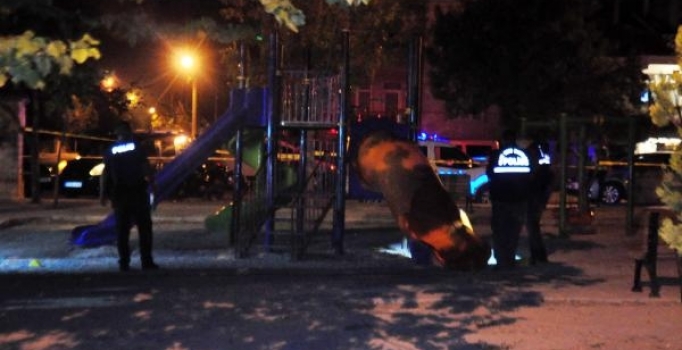 Karaman'da çocuk parkında pompalı dehşet : 2'si çocuk 3 yaralı