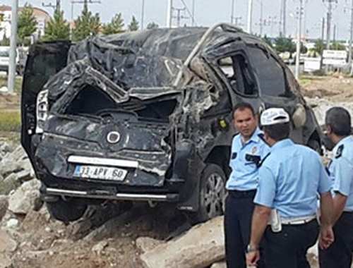 Karaman'da emniyet kemeri ihmali öldürdü