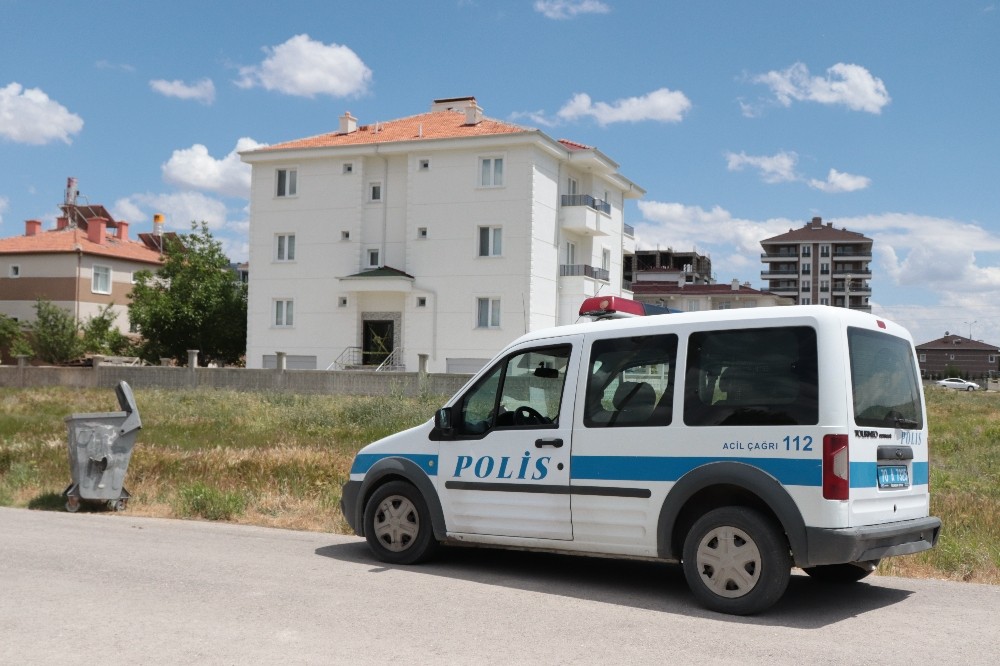 Karaman’da iki bina karantinaya alındı 