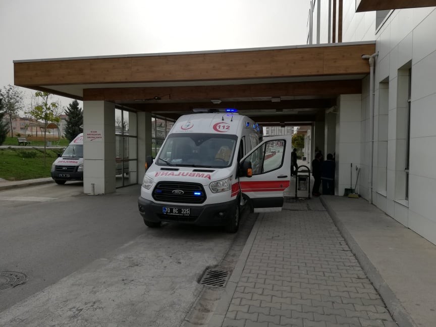 Karaman’da iki otomobil çarpıştı: 5 yaralı 