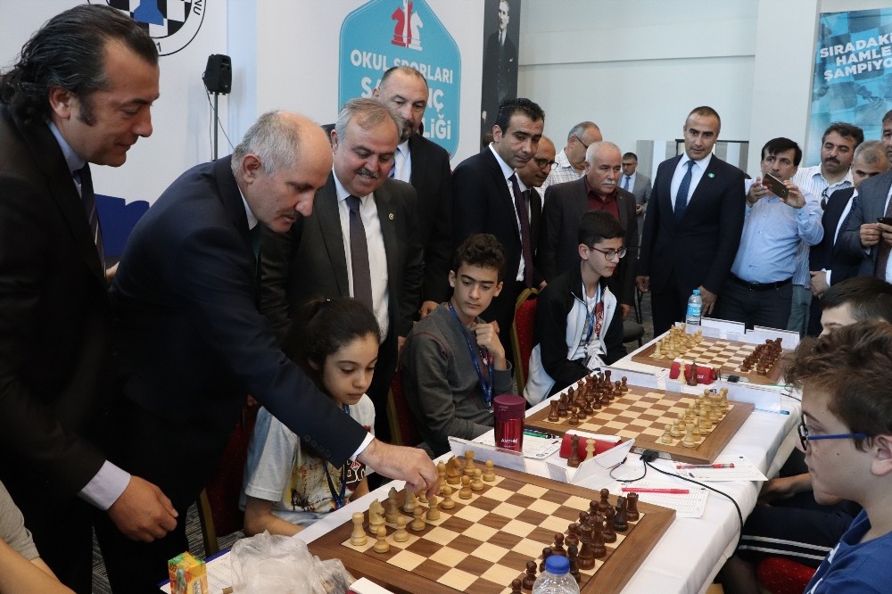 Karaman’da Okullararası Satranç Türkiye Birinciliği Finali başladı 