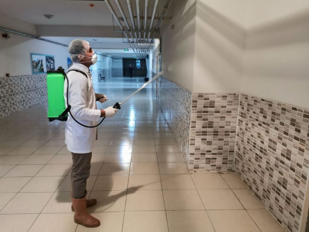 Karaman’da okullarda dezenfeksiyon çalışması 