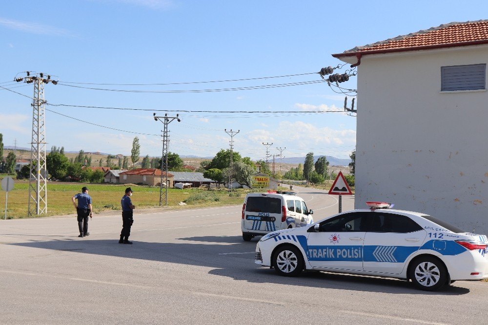 Karaman’da polisten kaçan sürücüye 7 bin 938 lira ceza 