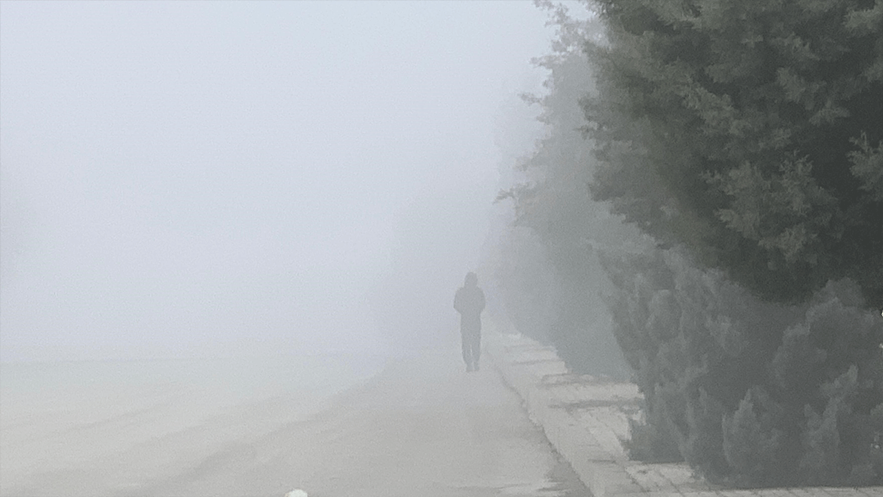 Karaman’da sis etkili oldu! Görüş mesafesi azaldı